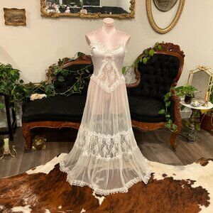 Vintage Sheer Lace Floral Lingerie dress Gown bridal ruffle coquette M White